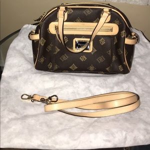 New peruzzi handbag
